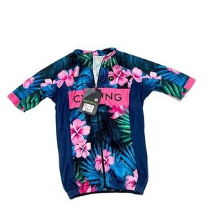 🌼NWT NATURAL CYCLING WOMENS TOP